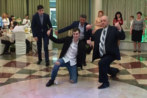 Проведение интерактива с гостями на свадьбу,юбилей,корпоратив